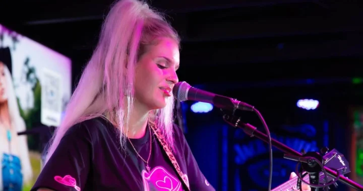 Brooke Washor on Two Chords, Spanish Guitar and the Making of Cowboy